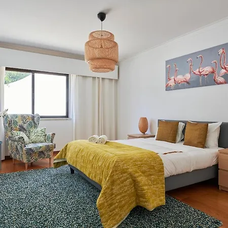 Amazing Downtown Family With Terrace And Parking