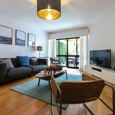 Amazing Downtown Family With Terrace And Parking Apartman